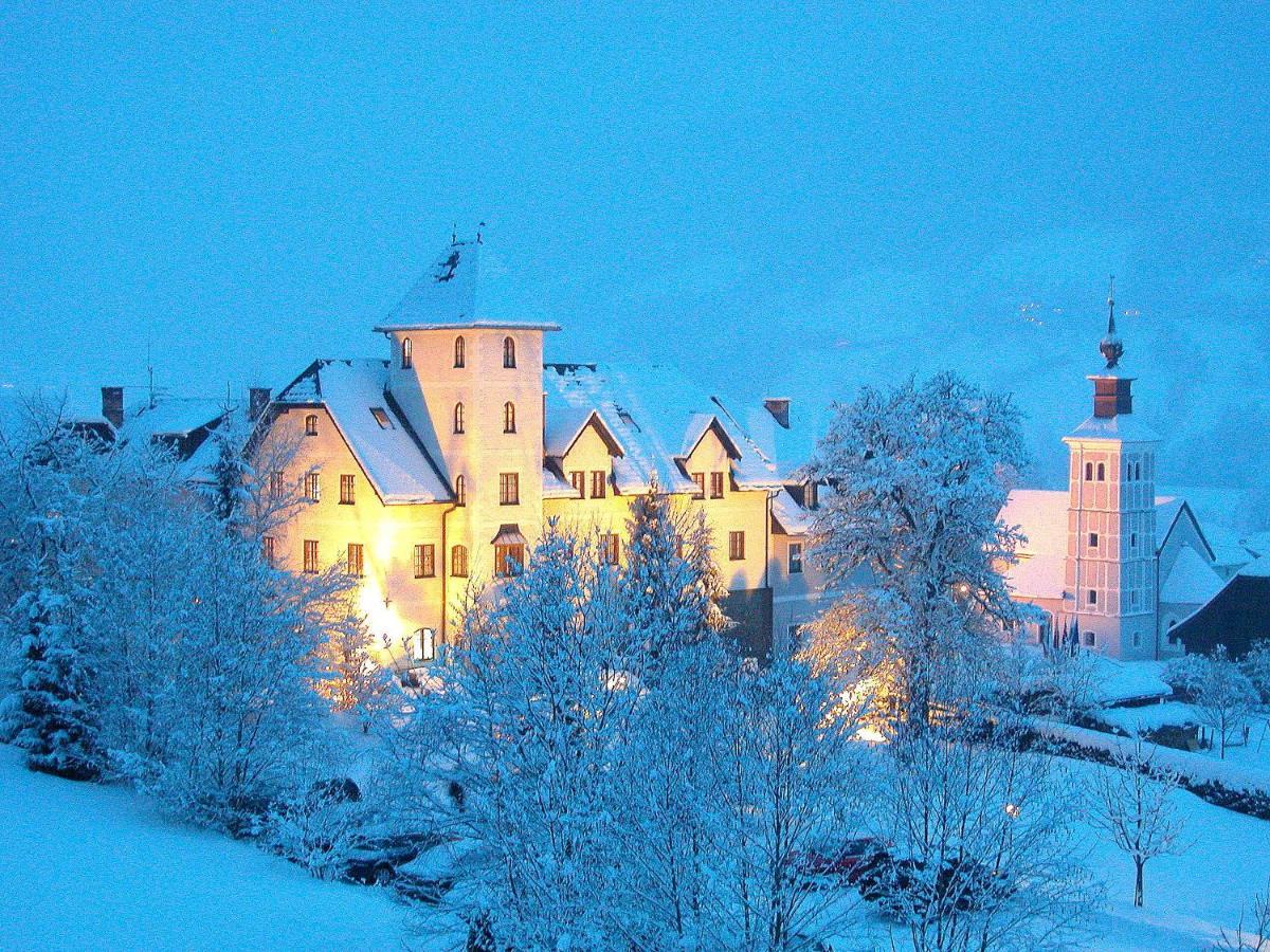 Schloss Thannegg Ferienwohnung Und Zimmer Grobming Exteriör bild